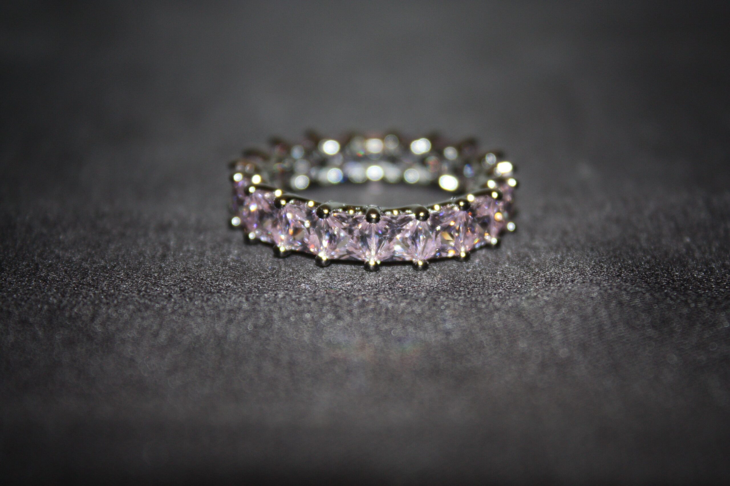 Eternity Ring Aurora – Silverring med ljusrosa stenar (5.84g) - Bild 4