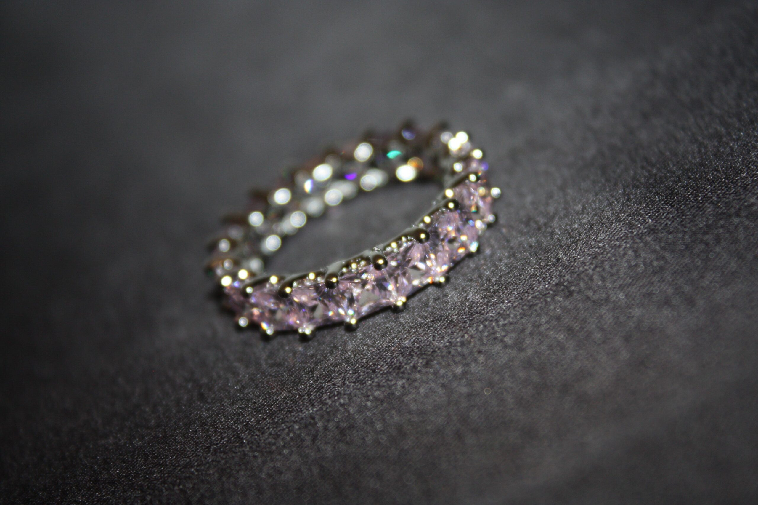 Eternity Ring Aurora – Silverring med ljusrosa stenar (5.84g) - Bild 5