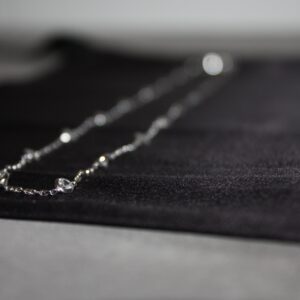 Elegant Silverhalsband med Infattade Stenar – 40 cm | Äkta 925 Silver