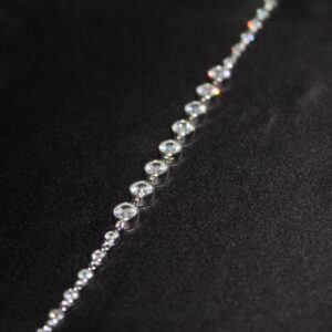 Crystal Line Elegant Armband i Äkta Silver med Naturliga Stenar – 5,4 g